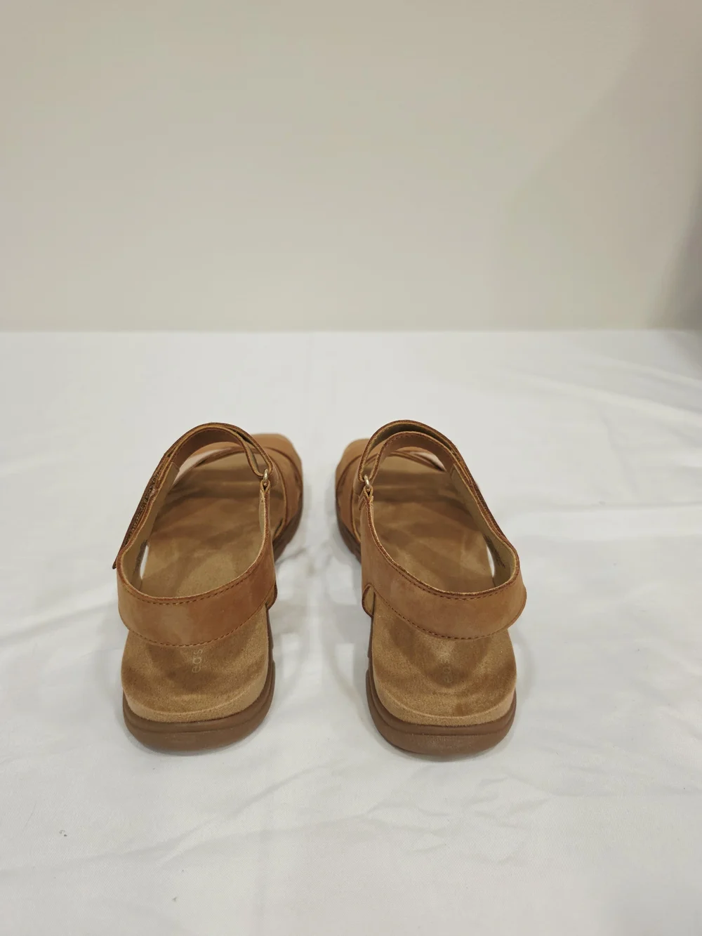 Easy Spirit Women's Semarian Two-Tone Rust Tan Slingback Sandals
